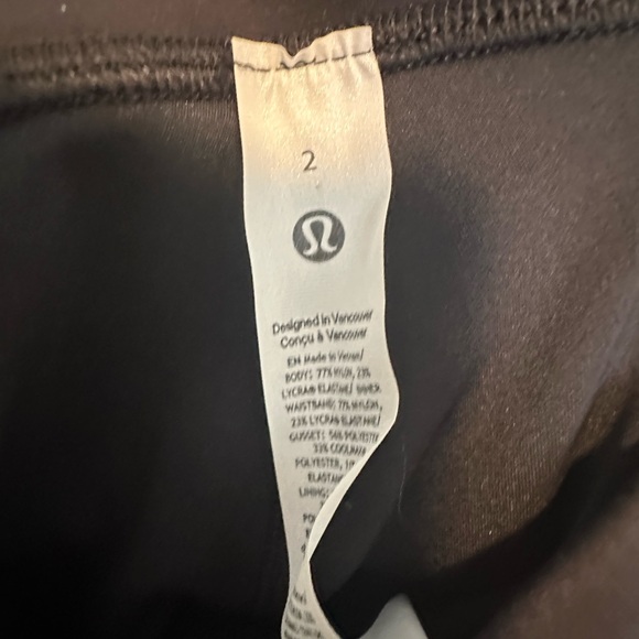 Lululemon Ribbed NWT  Wunder Train Ribbed High Rise Tight 28” black - Picture 9 of 10
